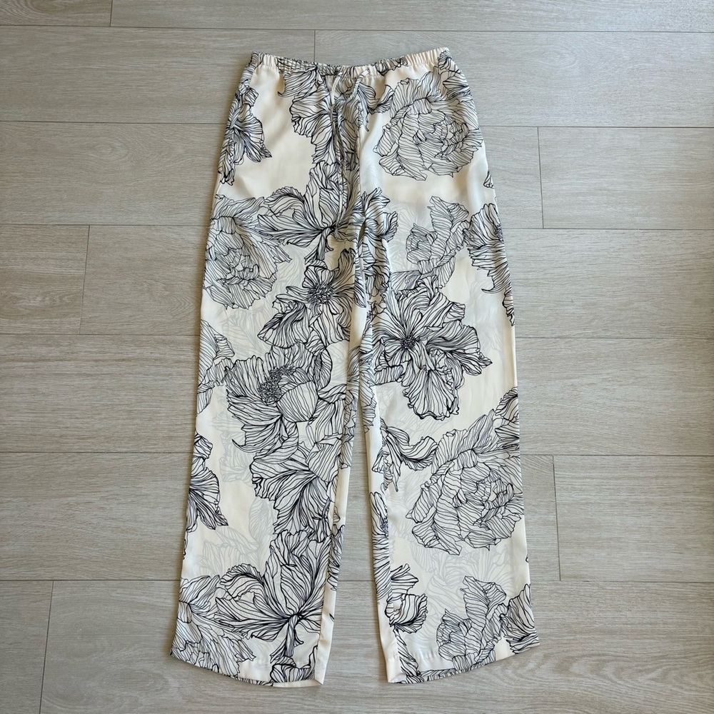 Floral Print Wide-Leg Pants